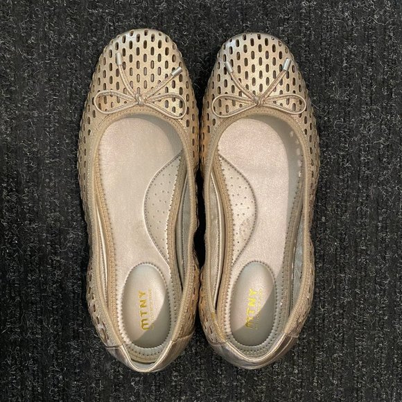 Leather Ballerina Flats Gold Size 9 - Like New! - Picture 1 of 8